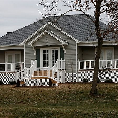 By The Side Of The Road Inn & Cottages Harrisonburg Exterior photo